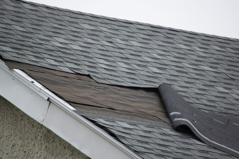 Replacing Cracked Shingles